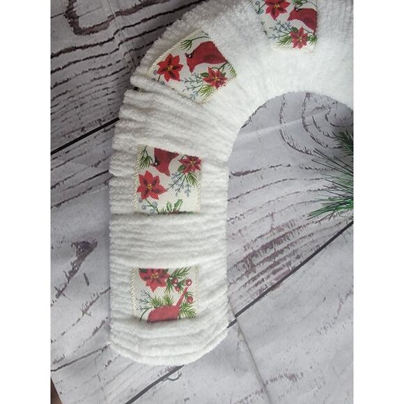 Handmade Candy Cane Wreath With Cardinal Ribbon And Embellishment Pinecone New - Picture 4 of 8